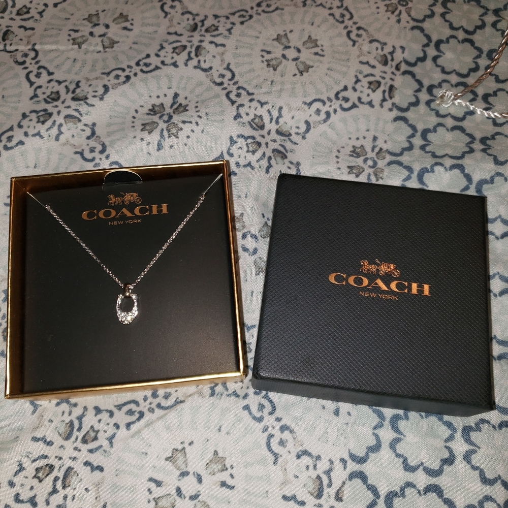 Nwt Coach necklace silver - Picture 2 of 3